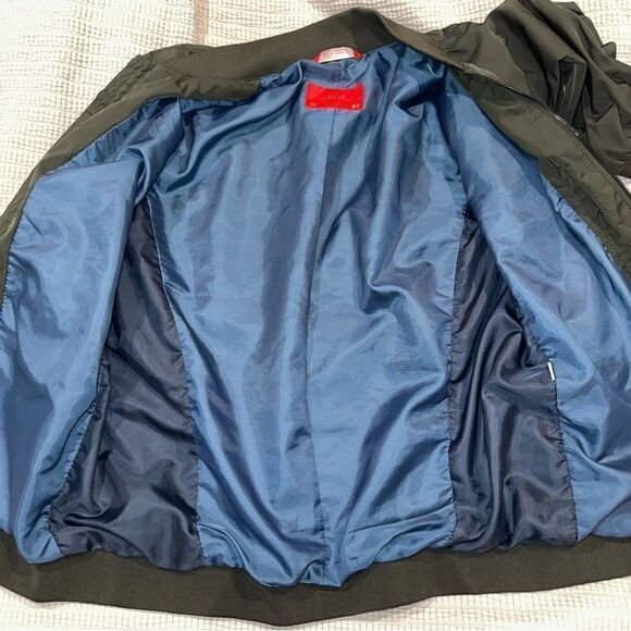 EUC Zara Men’s Basic Olive green bomber jacket. Size XL (fits like L) - Picture 8 of 8